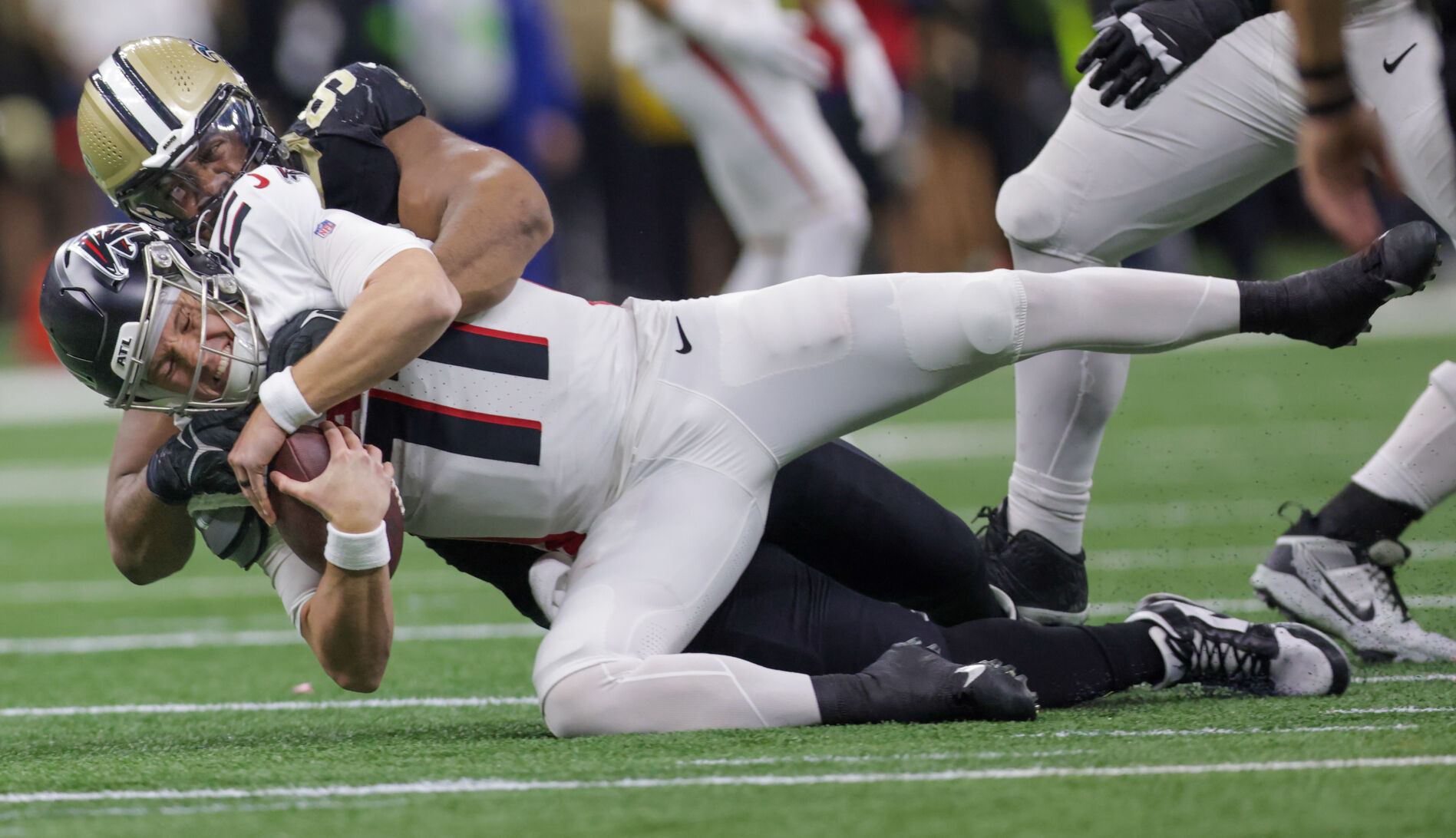 NO.saintsfalcons.010824.2459.JPG